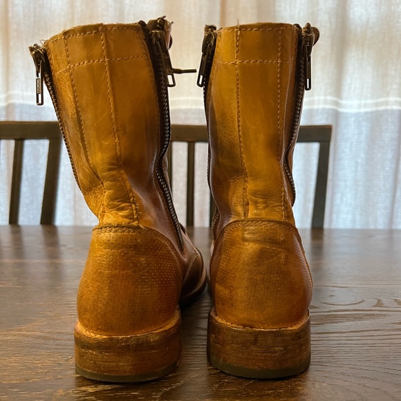 Beautiful Bed Stu lace-up boots - Picture 2 of 4